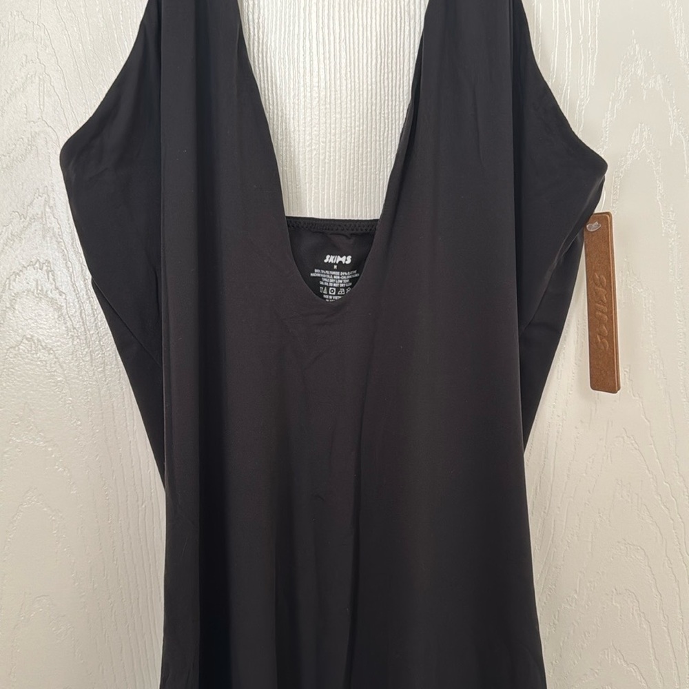 SKIMS BLACK HALTER DRESS